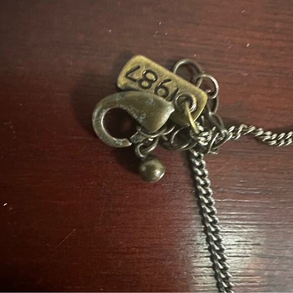 Aero 1987 Set of Keys Steampunk Long Chain Necklace Aeropostale Casual Pendant - Picture 7 of 9